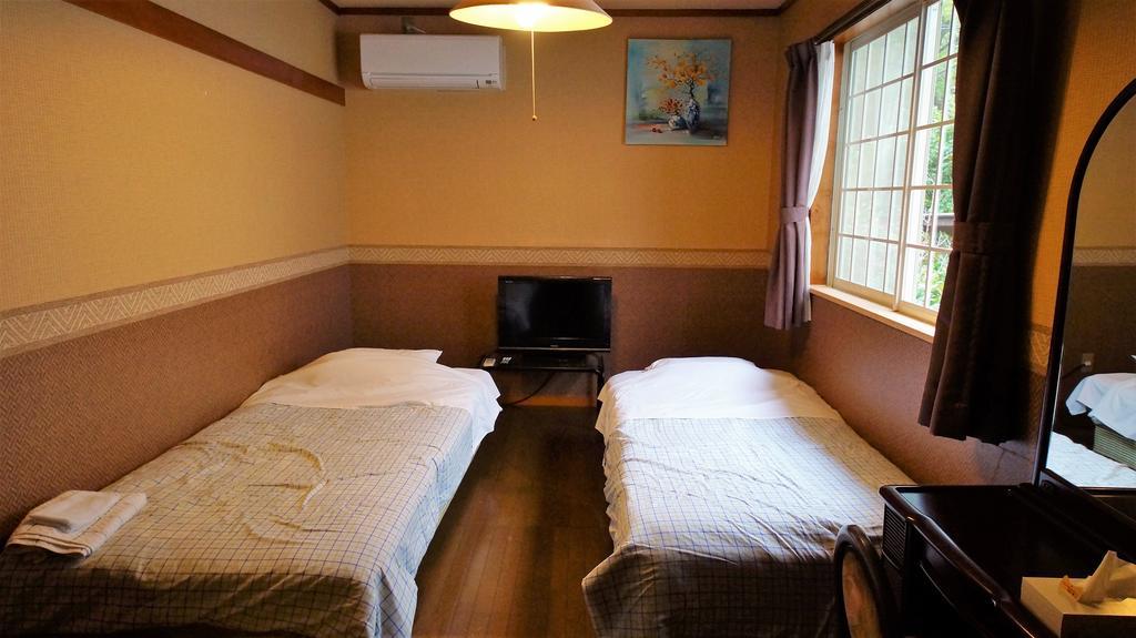 Biwa Monogatari Hotel Atami  Eksteriør billede
