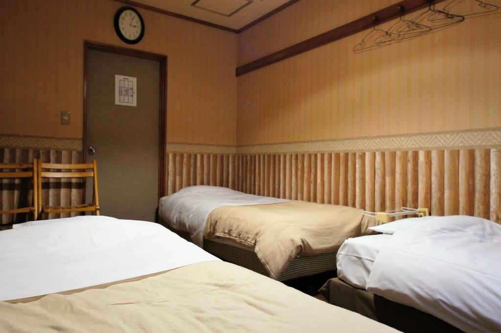 Biwa Monogatari Hotel Atami  Eksteriør billede